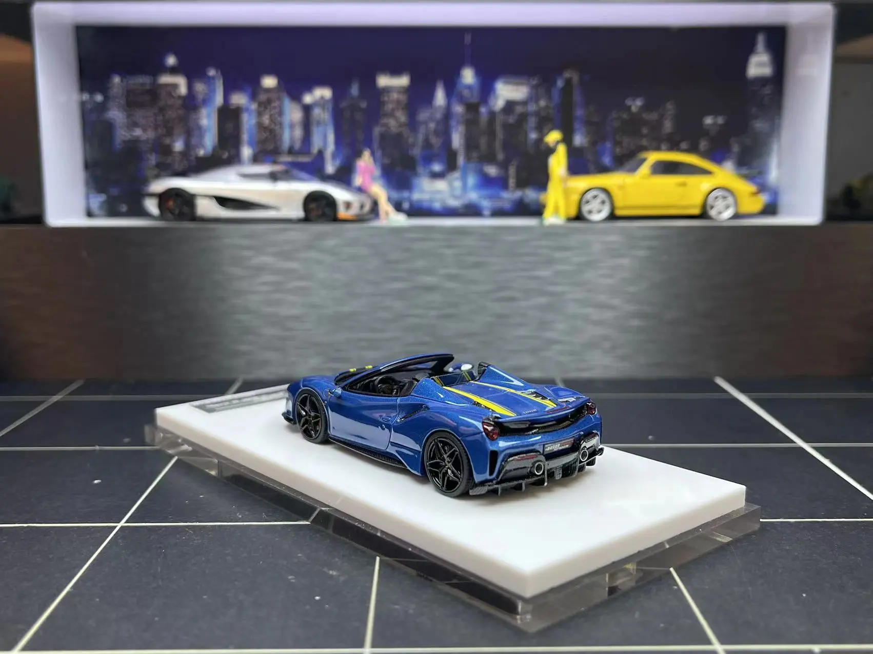 NEY1:64 488pista Diecast Model Car Resin Limited edition Collectible Hobbies Toy Gifts Gifts