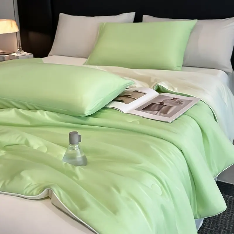 Smooth Green Cooling Summer Quilt,Thin Air Condition Comforter,Bed Blanket for Single Kids Adult 150*200cm Home Bed Linens