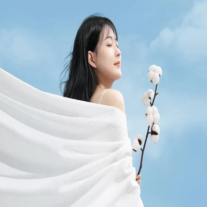 1pc Disposable Bath Towel,Soft, Skin-Friendly Non-Woven Thickened Version,Individually Packaged for Travel,Trip,Hotel, 60*120cm