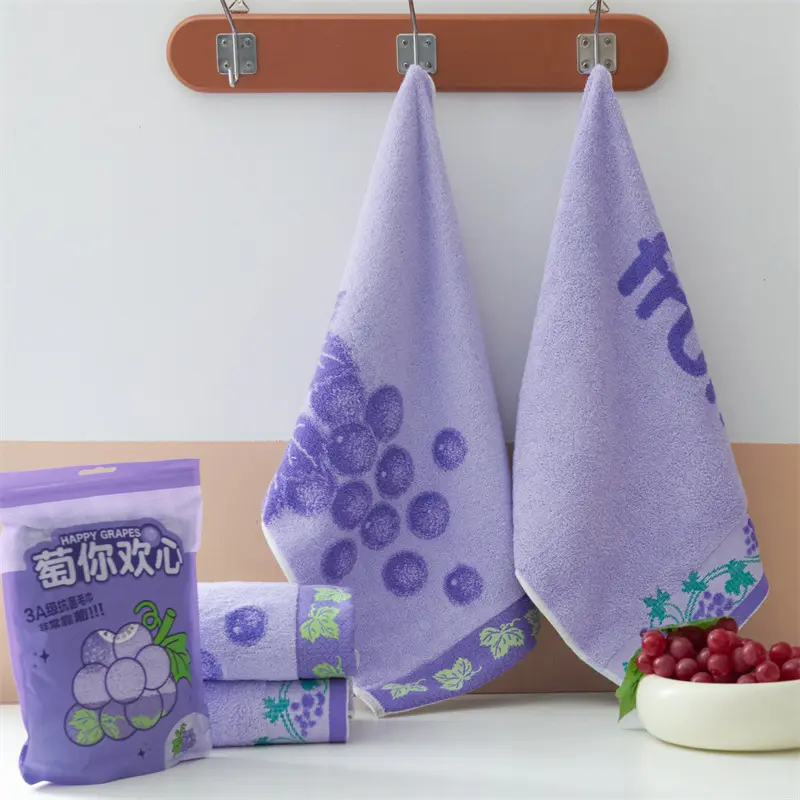 Strawberry Soft Cotton Baby Bath Towel Cartoon Fruit Kids Face Towel Soft Absorbent Washcloth Grape Lemon Children Shower Towels