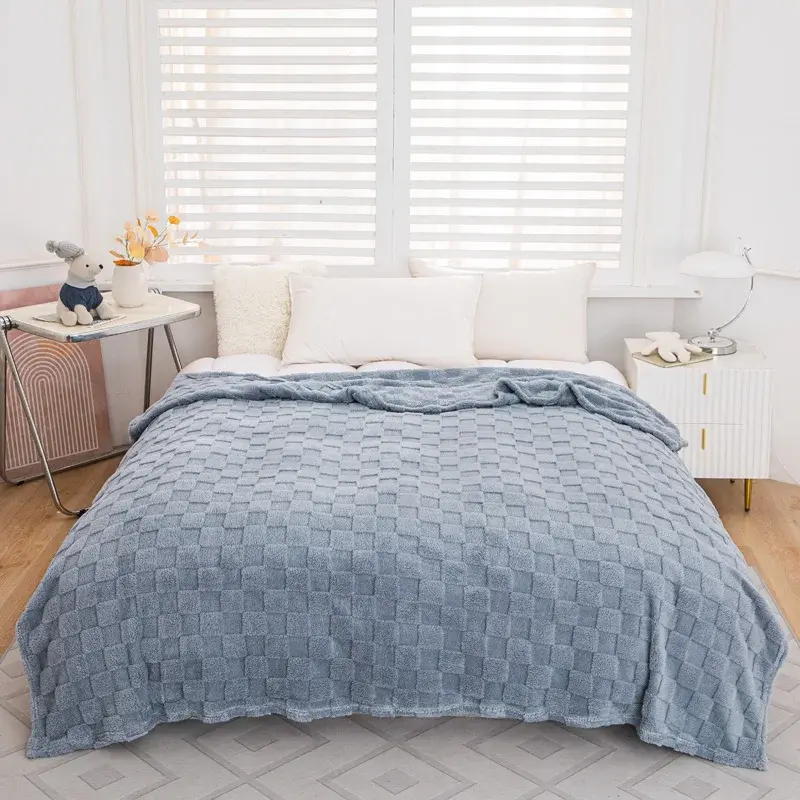 Enhanced Thick Flannel Mosaic Throw Blanket - Double-Sided Jacquard, Plush Warmth, Timeless Style for Cozy Layering