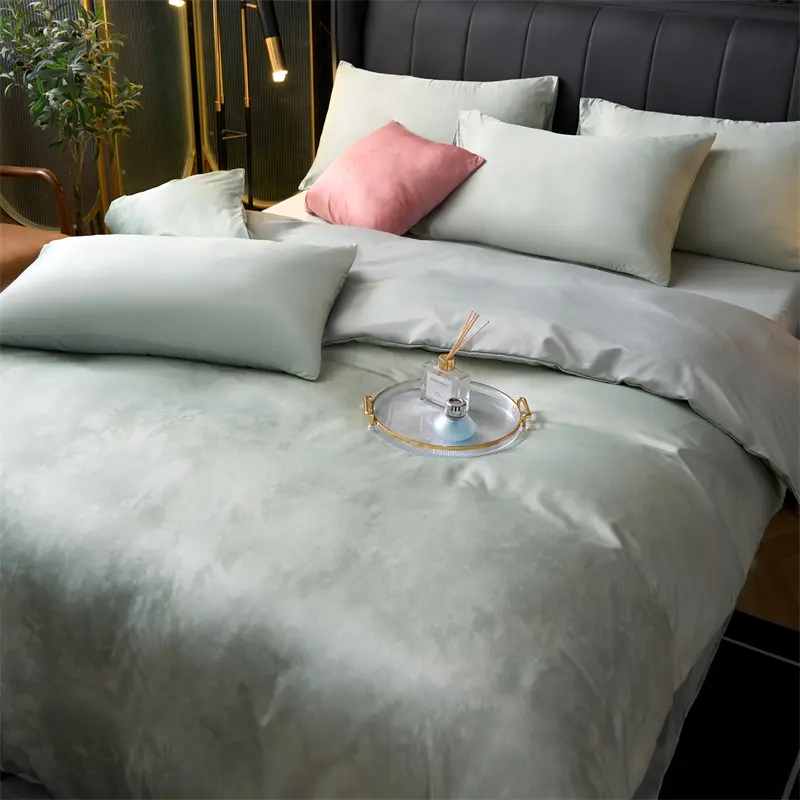 Stylish Ink-Printed Faux Silk Sateen Bedding Set - Satin Duvet Cover and Pillowcases with a Luxurious Sheen and Soft Touch