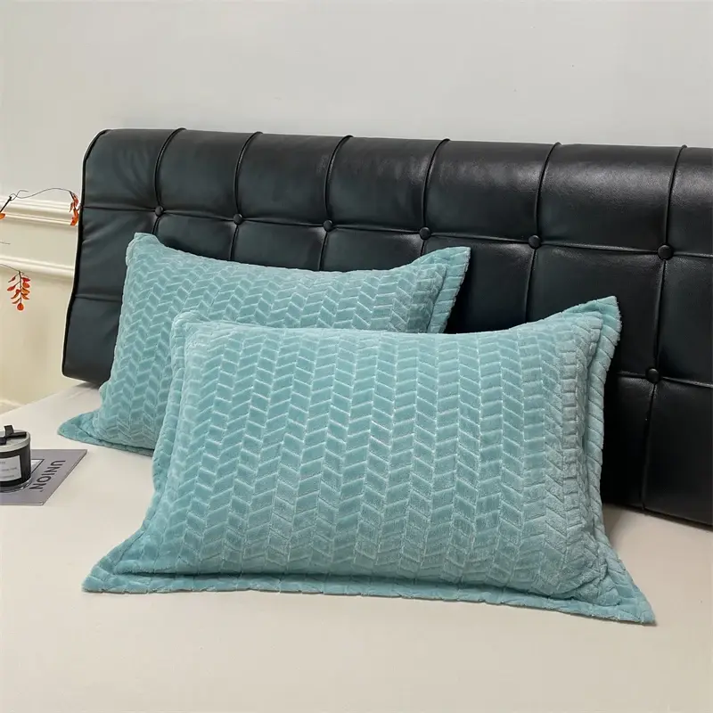 Plush Flannel Pillowcase with Jacquard Wheat Pattern - Cozy & Durable, Add a Touch of Rustic Charm to Your Bedroom