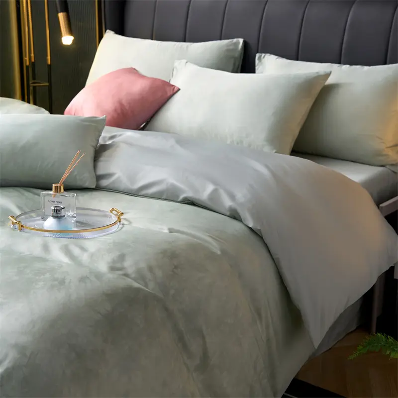 Stylish Ink-Printed Faux Silk Sateen Bedding Set - Satin Duvet Cover and Pillowcases with a Luxurious Sheen and Soft Touch