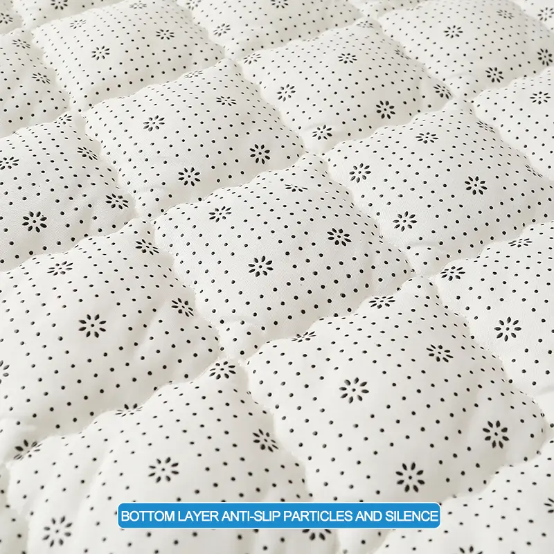 Premium Mattress Protector - Mattress Cover Extra Thick & Breathable Bed Cover with 4 Elastic Corner Straps- Noiseless,White