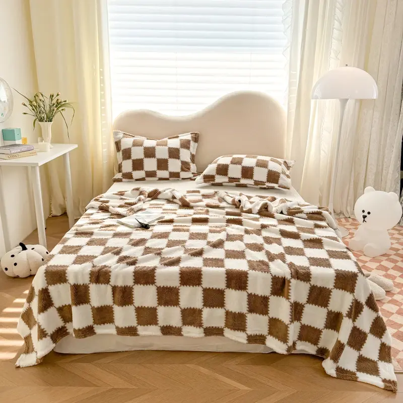 Cuddly Panda Printed Flannel Blanket - Super Soft and Warm, Adorable Home Décor Plush, Perfect for Playful Snuggles