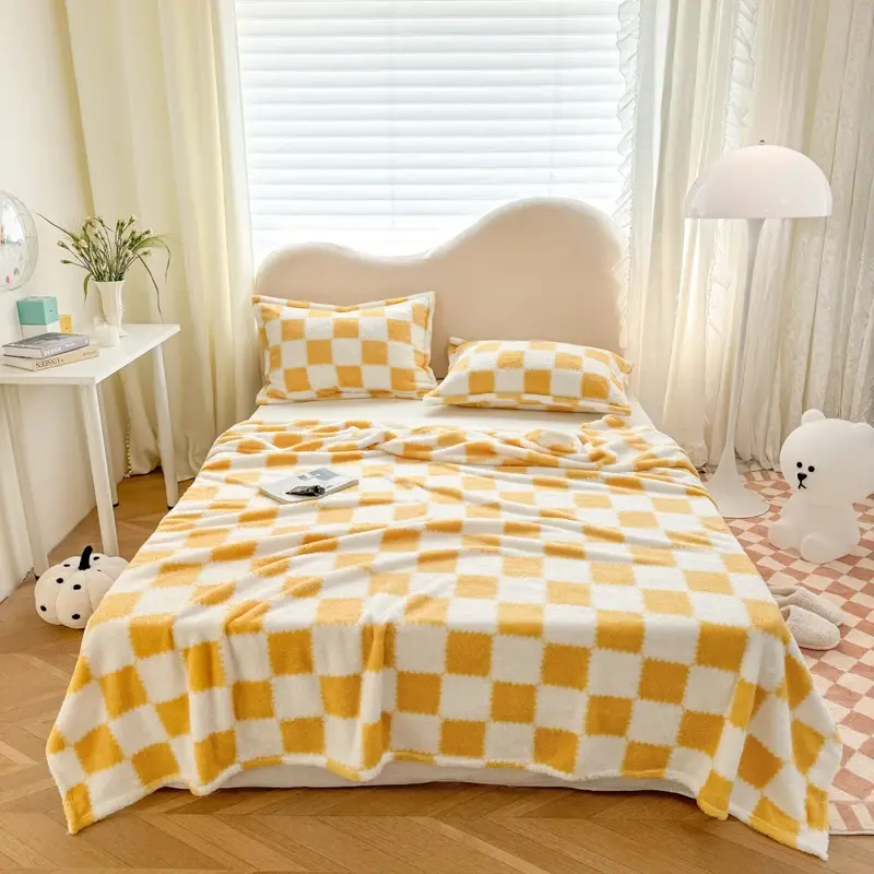 Cuddly Panda Printed Flannel Blanket - Super Soft and Warm, Adorable Home Décor Plush, Perfect for Playful Snuggles