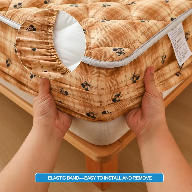 Premium Mattress Protector - Mattress Cover & Breathable Quilted- Antimicrobial, Noise-Free & Hypoallergenic,Cherry Plaid