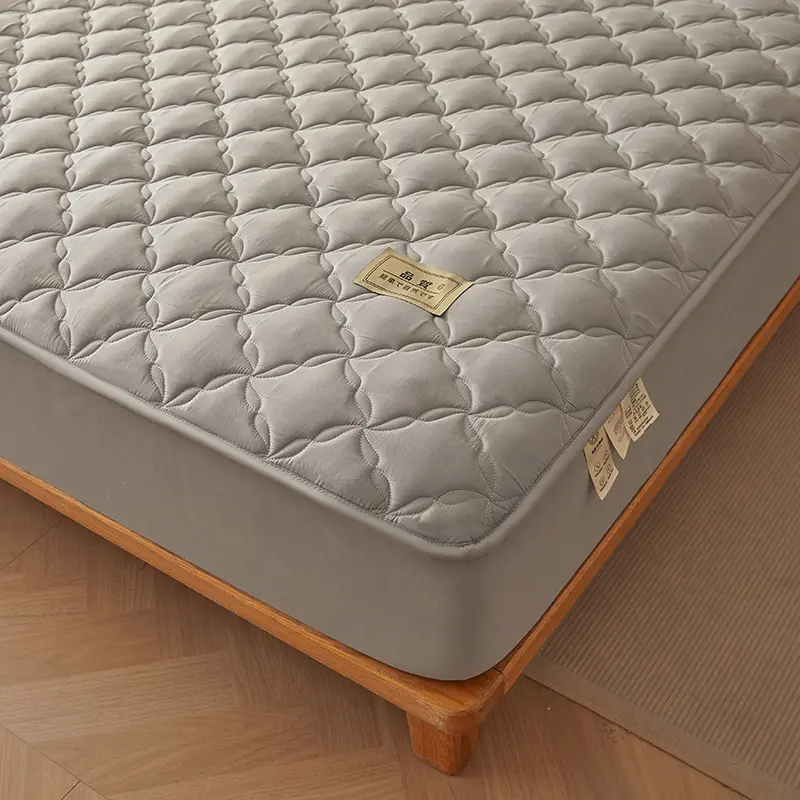 Breathable MattressCover - Hotel Quality Antibacterial Mattress Protector- Soft, Hypoallergenic, , No Pillowcase,Multiple Sizes