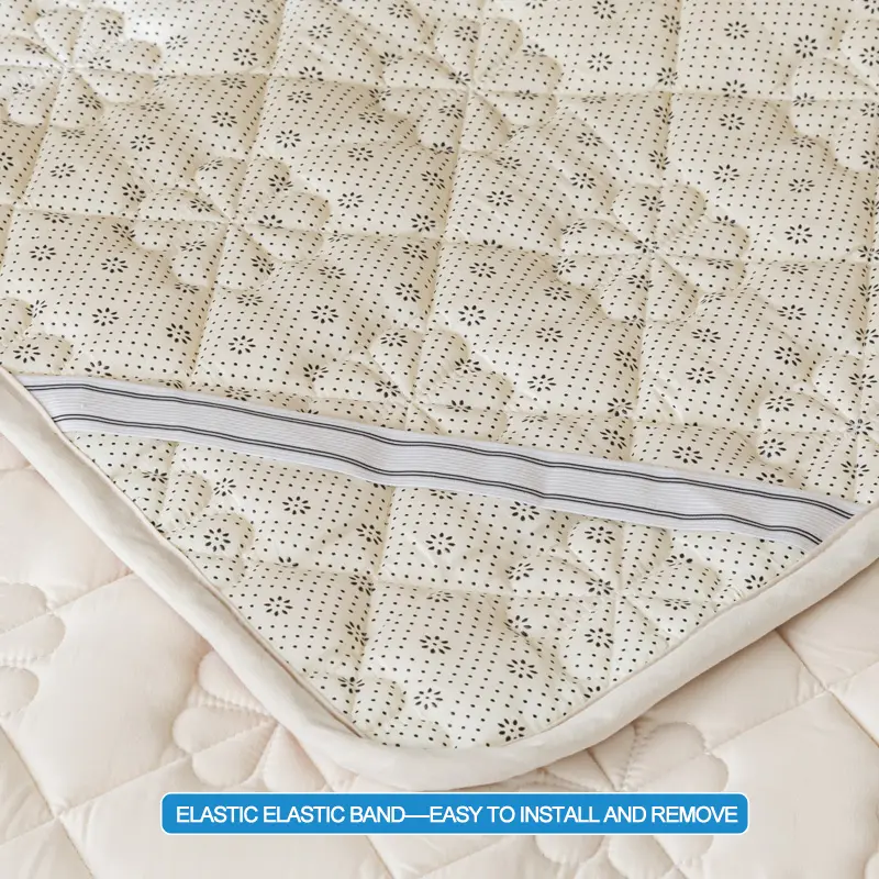 Premium Mattress Protector Breathable Mattress Cover Pad Washable Mattress Bed Protector with Elastic Band,Single/Double