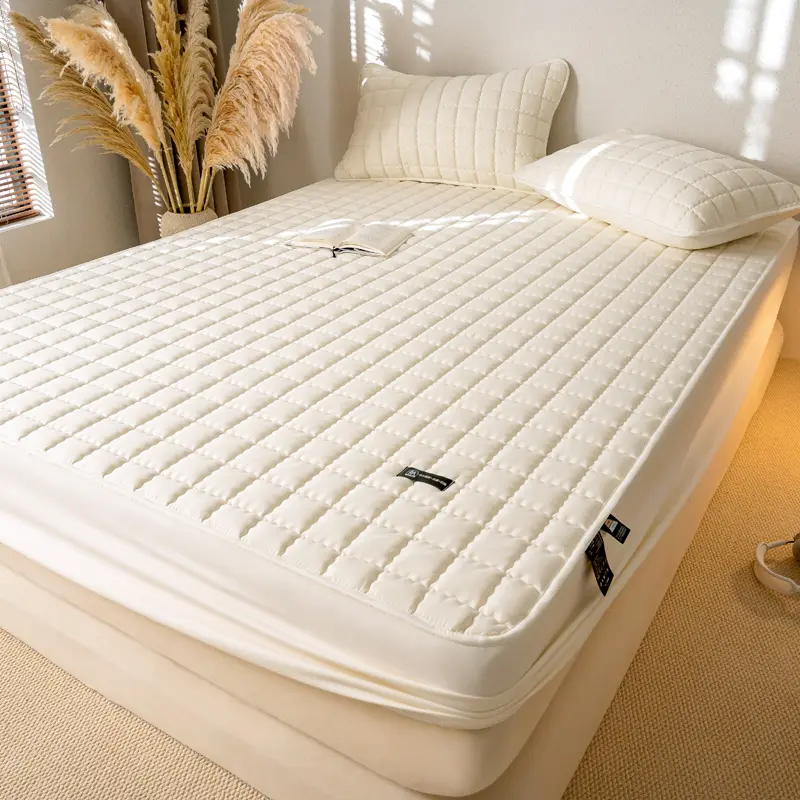 Waterproof High Quality Mattress Cover- Antimicrobial Hypoallergenic Mattress Protector, Noiseless Fitted Sheet,Solid Color