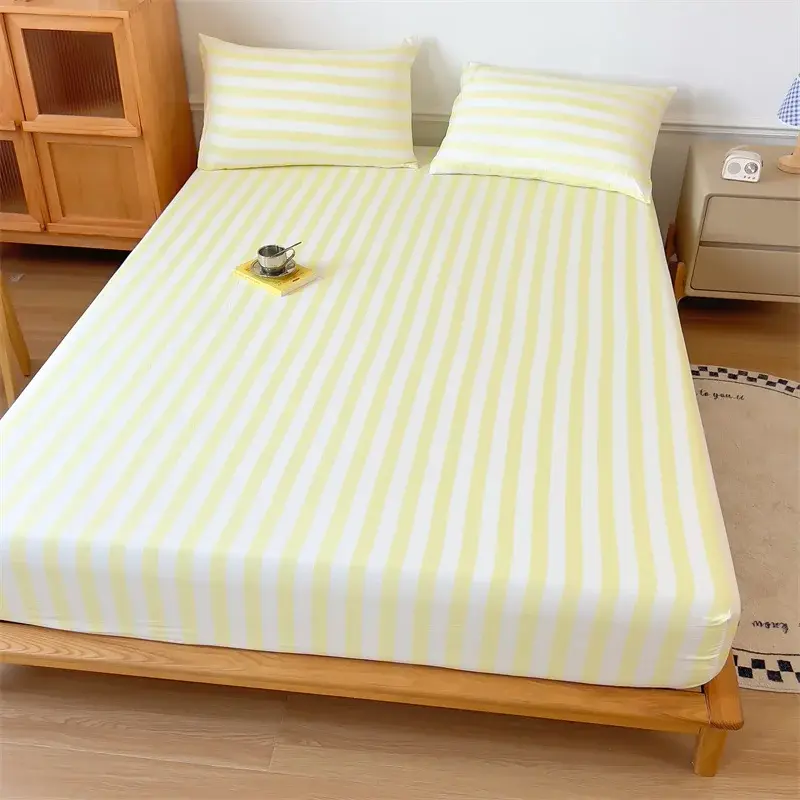 Luxurious Soft A-Class Pre-Washed Brushed Fitted Sheet - Ultra Plush and Cozy, Hypoallergenic, Ensure a Serene Night's Sleep