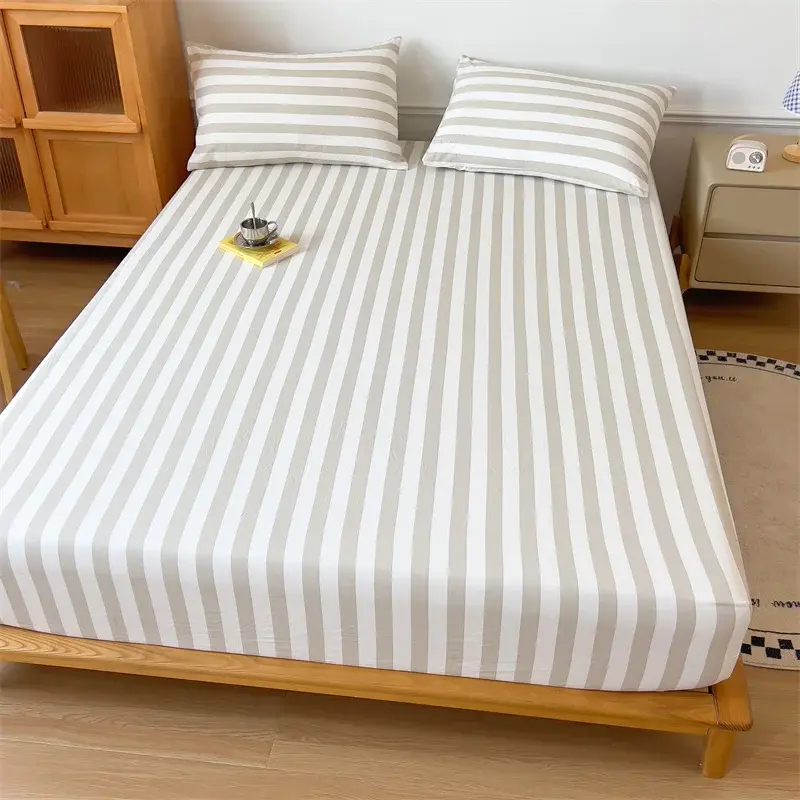 Luxurious Soft A-Class Pre-Washed Brushed Fitted Sheet - Ultra Plush and Cozy, Hypoallergenic, Ensure a Serene Night's Sleep
