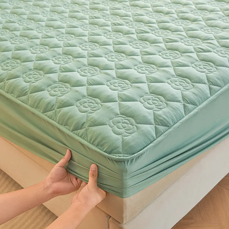 Premium Quilted Waterproof Mattress Protector,Mattress Cover- Antibacterial,Comfortable for a Fresh Sleep Experience