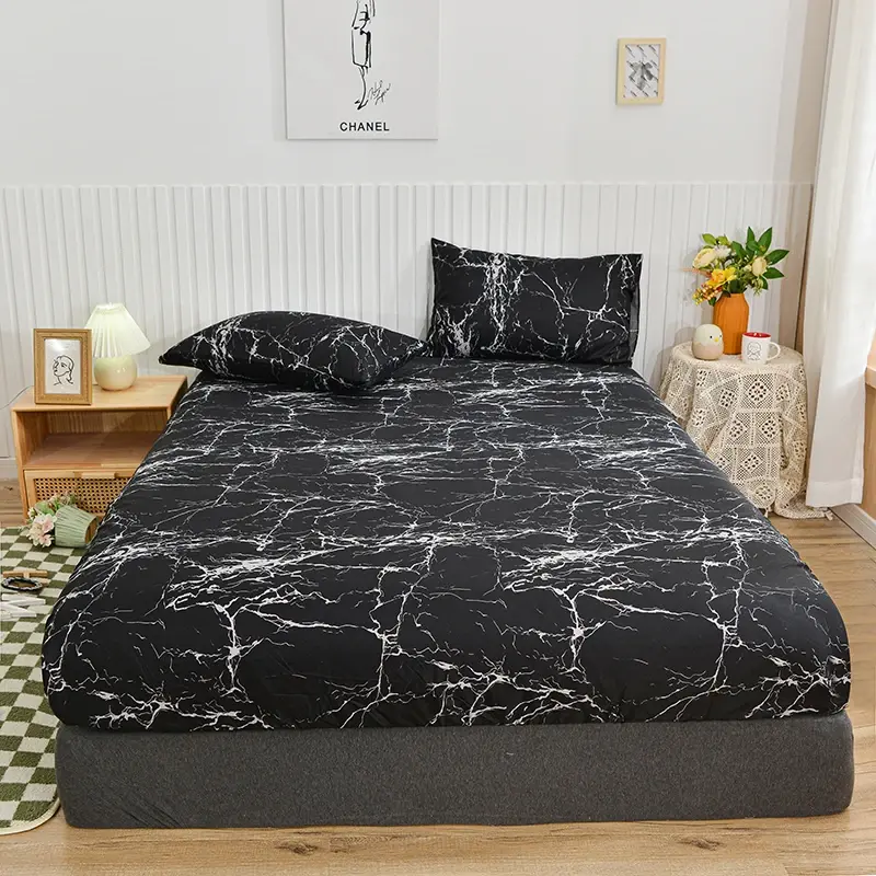 Ultra-Soft Brushed Polyester Bed Fitted Sheet - Luxurious,Hypoallergenic, Wrinkle-Resistant, Ensures a Cozy Night's Sleep