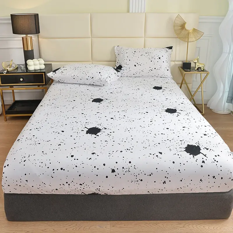Ultra-Soft Brushed Polyester Bed Fitted Sheet - Luxurious,Hypoallergenic, Wrinkle-Resistant, Ensures a Cozy Night's Sleep