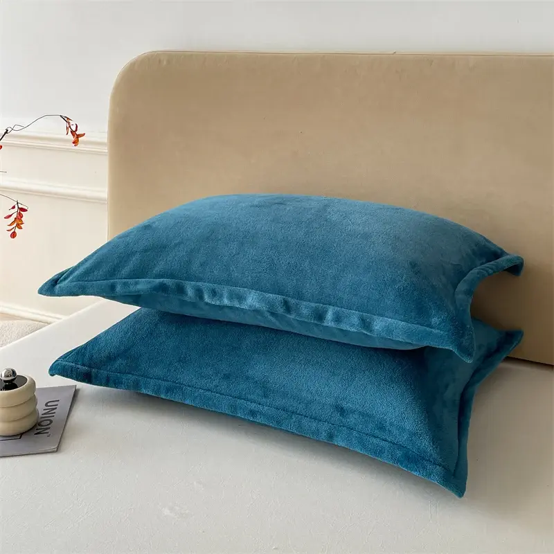 Snug Luxurious Flannel Pillowsham, Solid Color Pillowcase - Supreme Softness, Cozy,Perfect for a Restful Sleep