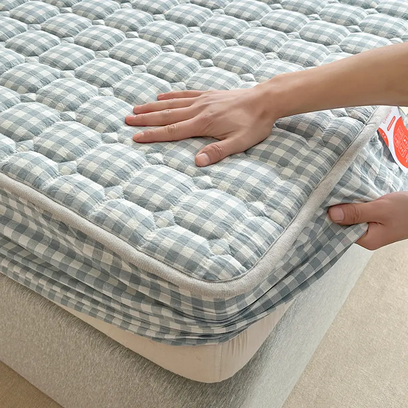 1 Piece Top Cotton Mattress Protector - Breathable Antimicrobial Mattress Cover, Non-Slip Fitted Sheet,Hypoallergenic, Noiseless