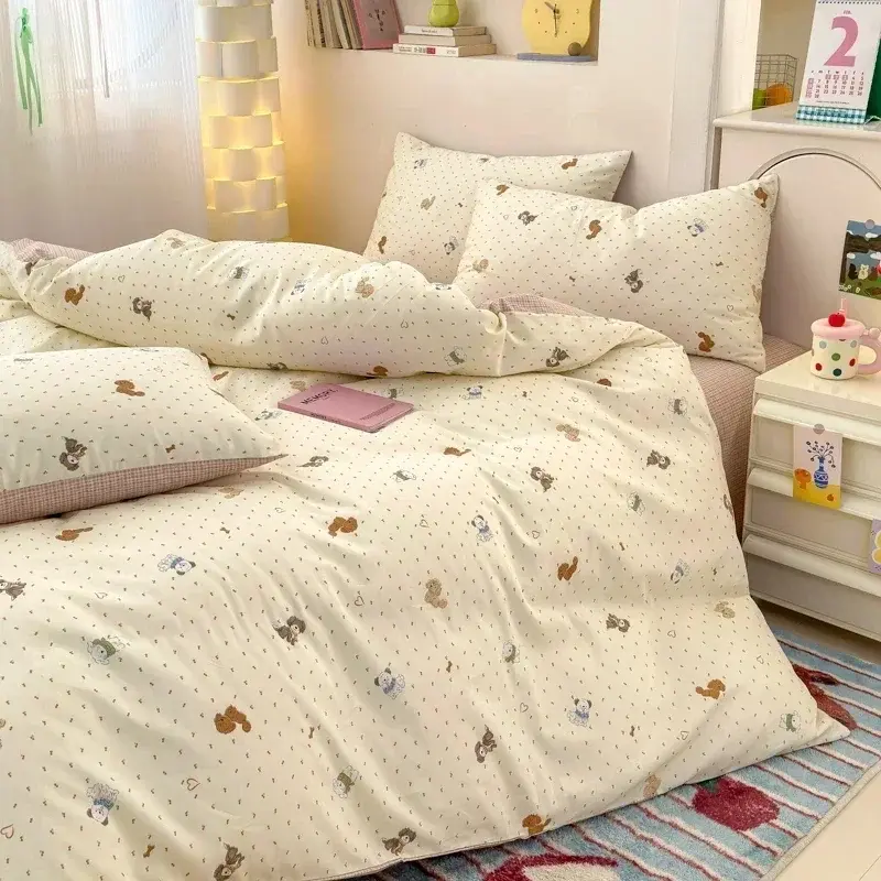 Luxury 100% Cotton 3-Piece Duvet Cover Set (1 Duvet Cover + 2 Pillowcases), Minimalist Cartoon Design, Ultra-Soft Bedding Set