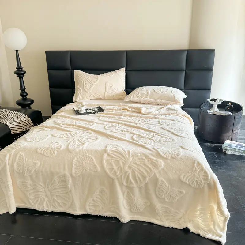 Luxurious Chiffon Butterfly Jacquard Throw Blanket,Flannel Soft and Cozy Shawl,Perfect for Couch or Bed