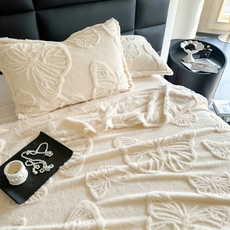 Luxurious Chiffon Butterfly Jacquard Throw Blanket,Flannel Soft and Cozy Shawl,Perfect for Couch or Bed