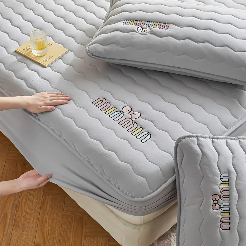 Premium Quilted Mattress Protector,Fitted Sheet,Mattress Cover - A-Class Softness, Breathable and Hygienic for a Peaceful Sleep