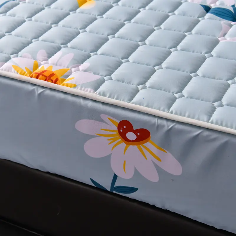Thickened Quilted  Mattress Cover Thickened Pad Breathable Soft Bed Cover Bed Linen Elastic Fitted Sheet for Queen King Beds