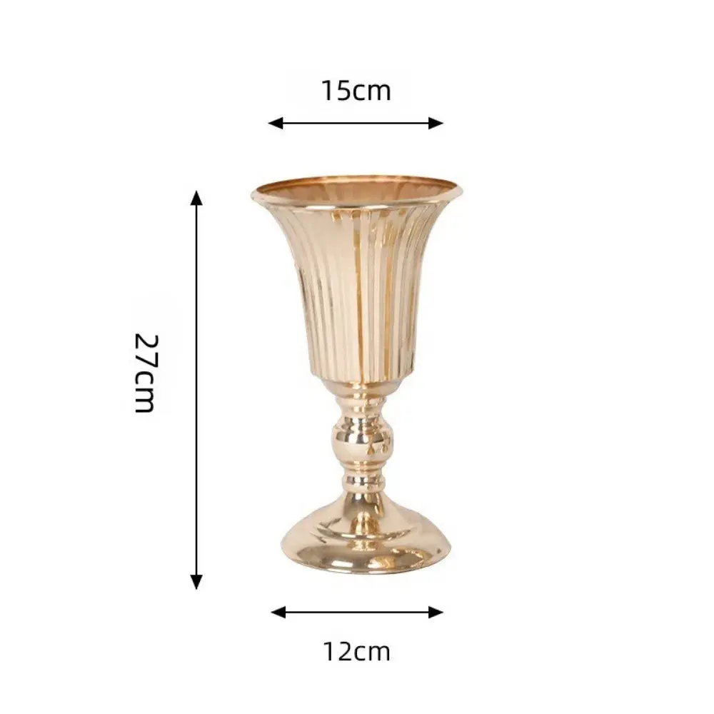 Creative Metal Flower Stand Golden Trumpet Shape Art Flowers Vase Table Decoration Vase For Centerpieces