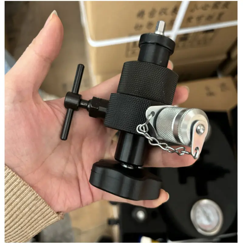 VGU hydraulic accumulator nitrogen charging tool set