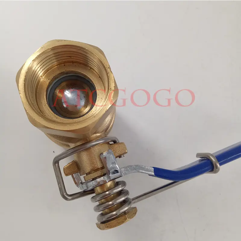 Brass spring wire ball valve DN20 spring automatic reset ball valve  double inner wire 3/4