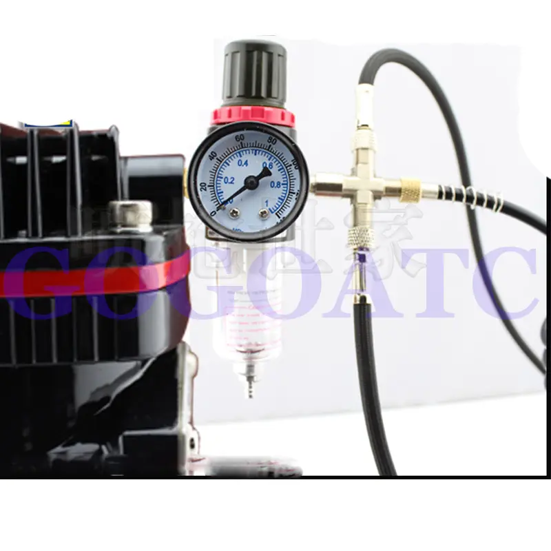 Outlet adapter of air pump oil-water separator