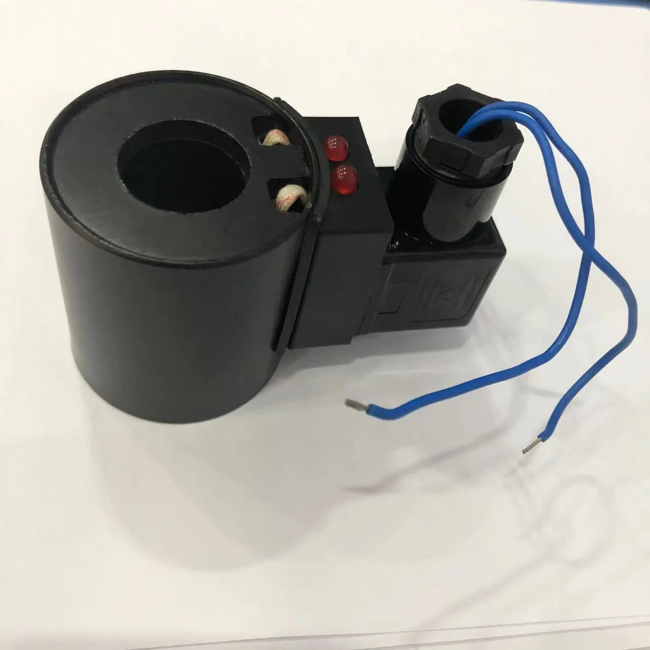 Hydraulic oil valve solenoid valve coil Three plug 02-DL bore 22MM height 53MM AC220V DC24V HL-022