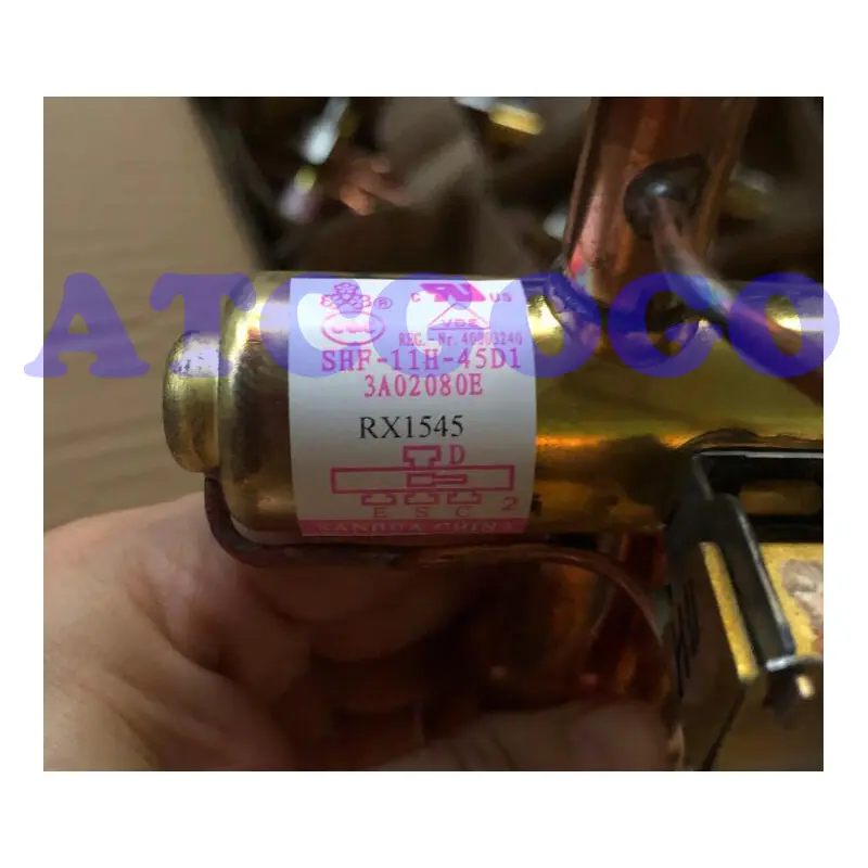 SHF-11H-45D1 air conditioner four-way valve with coil