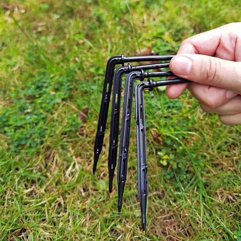 OASIS 25PCS Bend Arrow Dripper Micro Drip Irrigation Kit Emitters for 3/5mm Hose Garden Watering Saving Micro Dripper Greenhouse