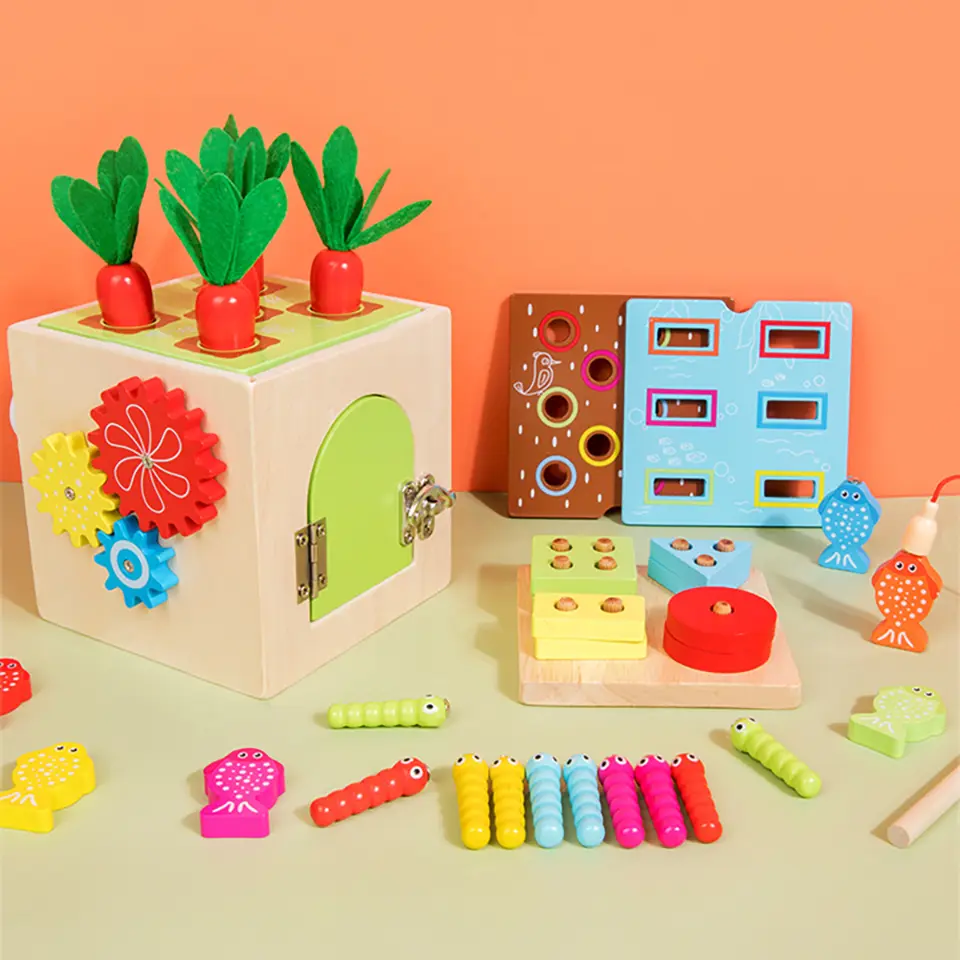 Wooden Montessori Toys Play Kit Object Permanence Box Coin Carrot Toddler Early Development Shape Sorter Ball Drop Toys for Age