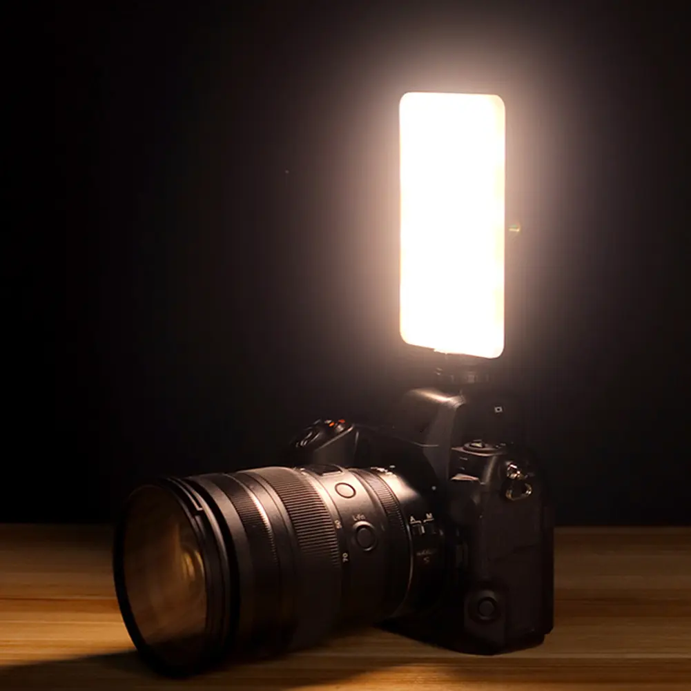LED Camera Light 2700-6500K RGB Video Light Rechargeable Handheld Fill Light Portable Light Panel for Photography Vlogging