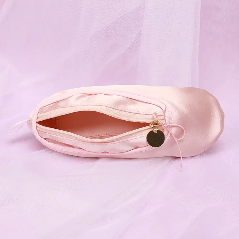 Ballet Shoe Personalized Makeup Bag Pink Cosmetic Organizer Bag Creative Portable Cosmetic Pouch for Dancers and Ballet Lovers
