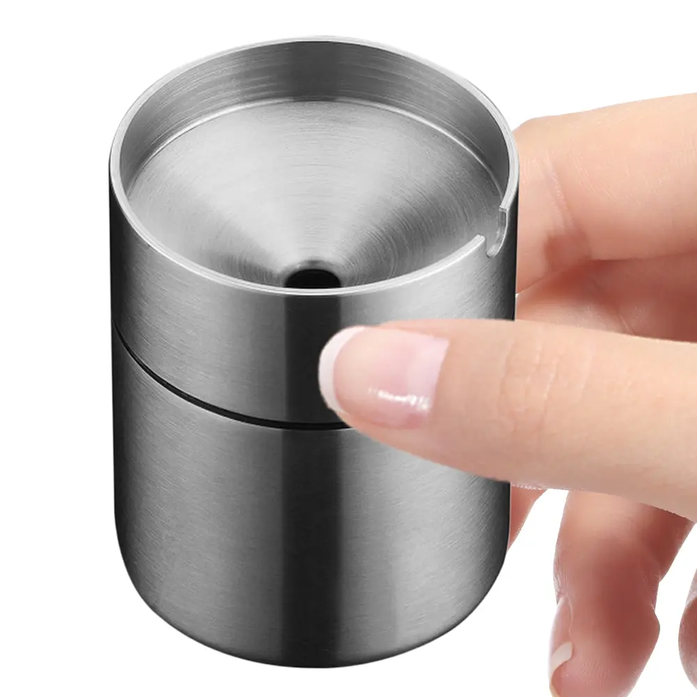 Car Ashtray with Lid Metal Auto Ashtray Smell Proof Cigarette Ashtray Stainless Steel Cigarette Ash Holder for Outdoor Travel
