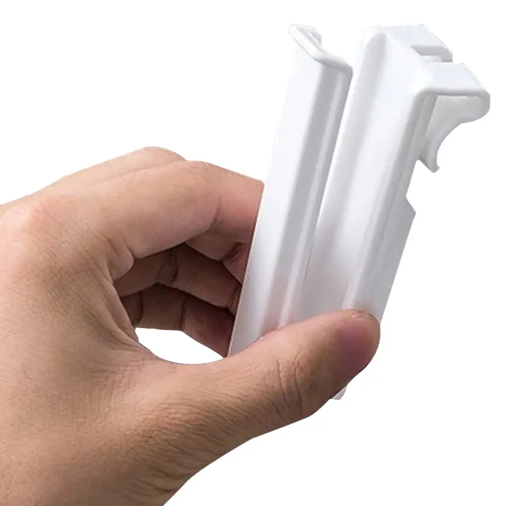 6Pcs Plastic Cup Drying Hook Nail-free Shelf Basket Rack Hook Glass Bottle Drying Rack Hook for Hanging Cups Chopsticks Loofah