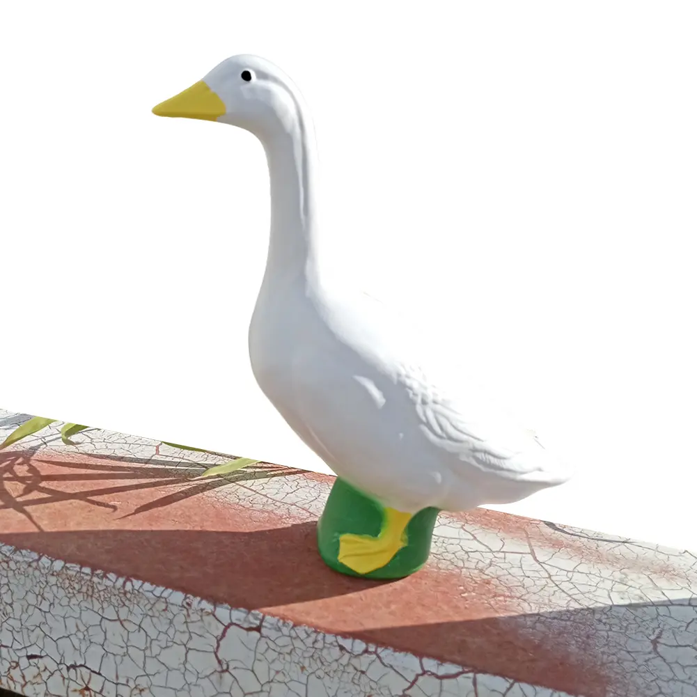 18cm Large White Goose Statue Resin Simulation Goose Yard Decoration Cute White Goose Sculpture for Backyard Balcony