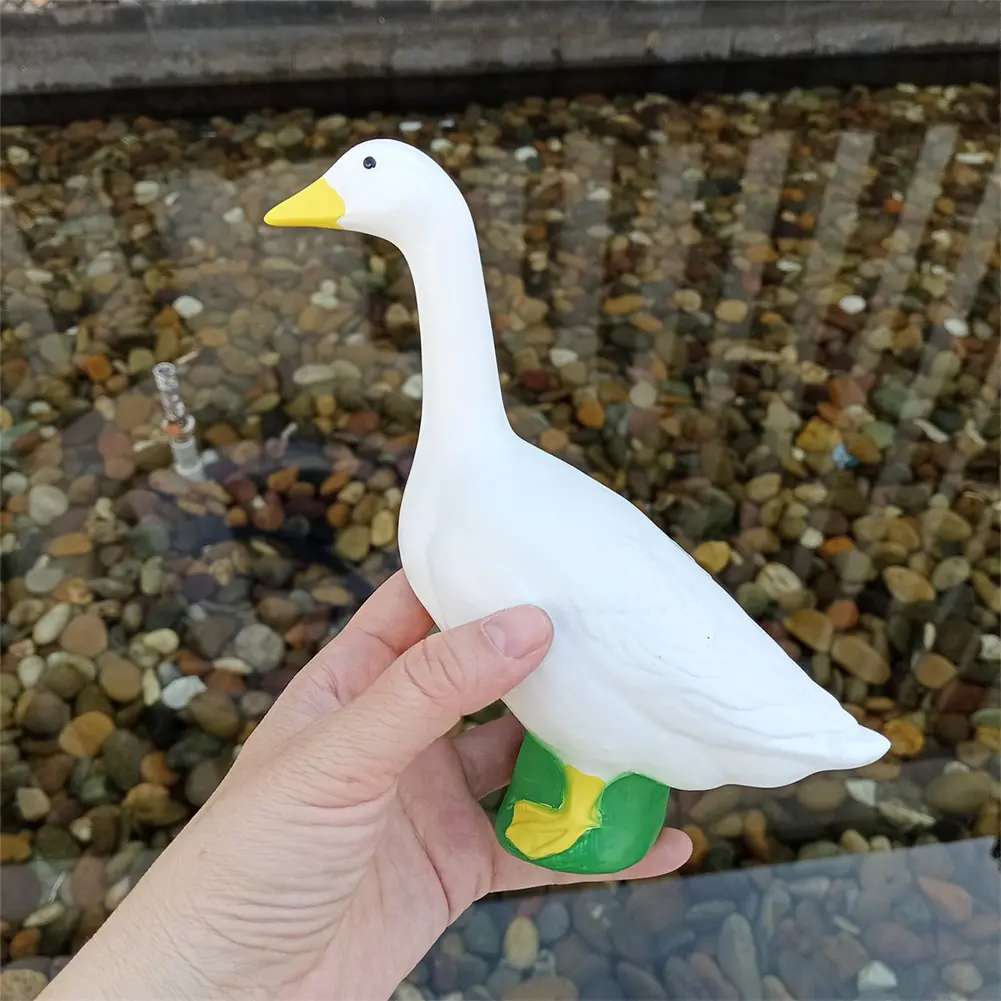 18cm Large White Goose Statue Resin Simulation Goose Yard Decoration Cute White Goose Sculpture for Backyard Balcony