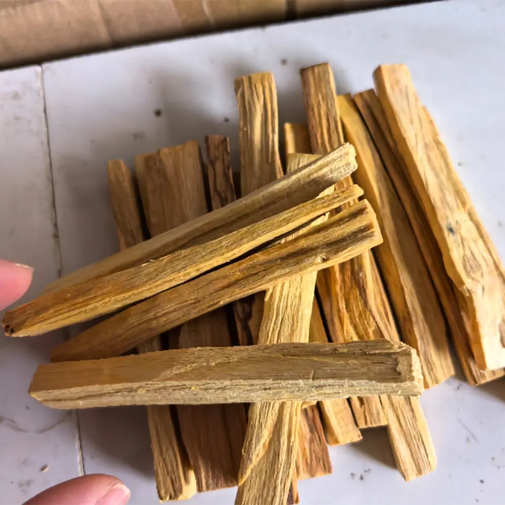 Palo Santo Scented Aroma Sticks Purifying Healing Stress Relief Natural Crude Wood Strips Smudge Sticks for Home Living Room