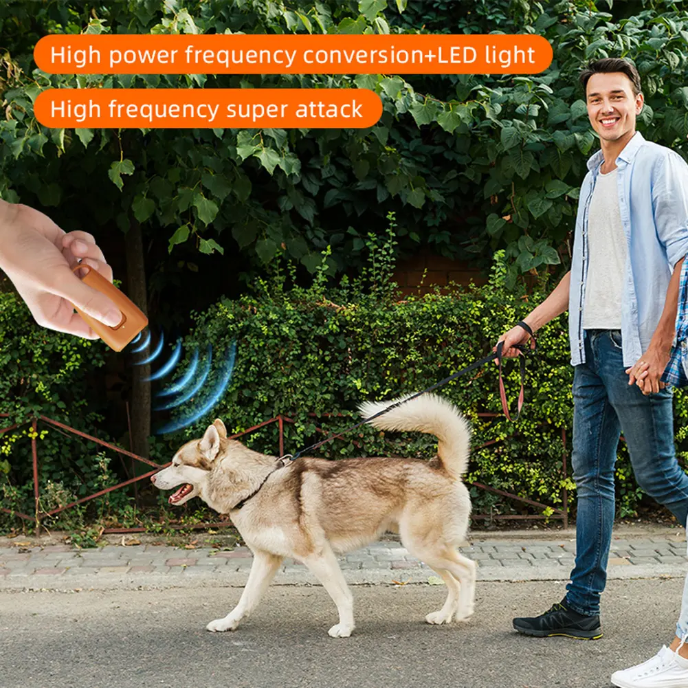 Mini Ultrsonic Dog Trainer High Power Ultrasound Flashlight Dog Repeller Type-C Rechargable for Dog Driving and Training Tool