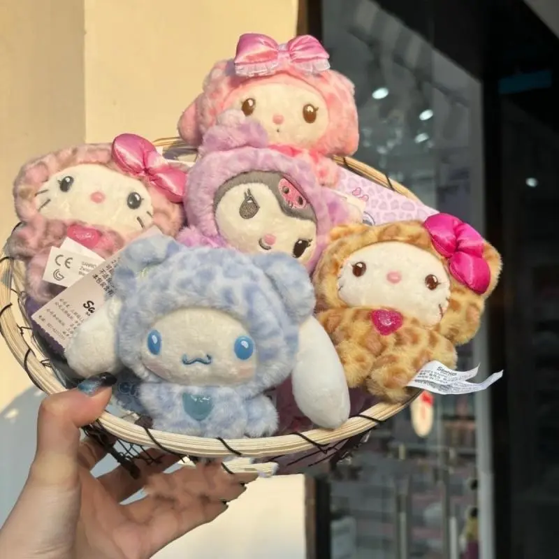 Sanrio Leopard Print Bear Hello Kitty Keychain Kuromi Cinnamoroll Bag Pendant My Melody Plush Doll Toys Decoration Gift for Girl