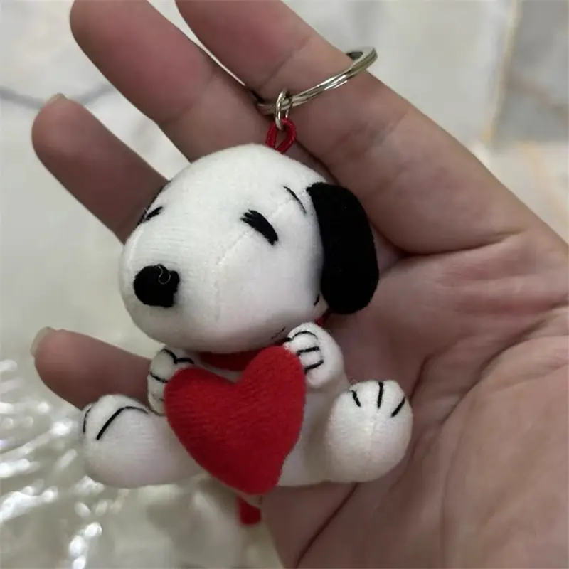 6piece 5.5CM Cute high quality Peanuts Snoopy Plush with love heart  pendant toys Snoopy dog KEY CHAIN animal plush toys