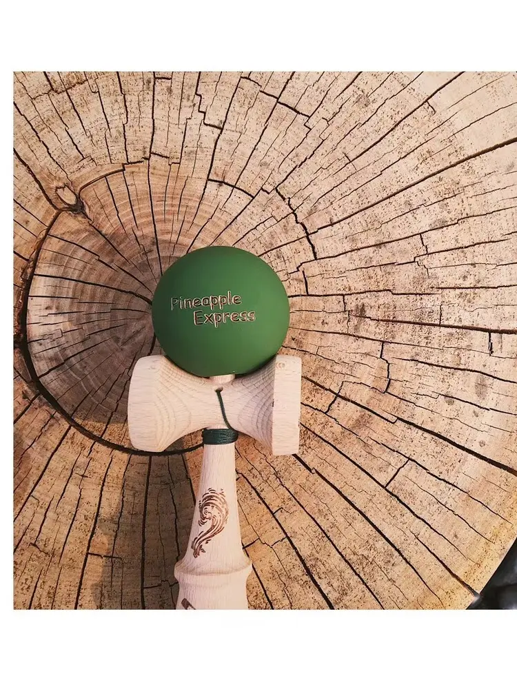 Bespoke Original Hun Kendama Beginner Professionals Kendama Fagus Sylvatica Material Accord With KWC New Kylin Model Kendama