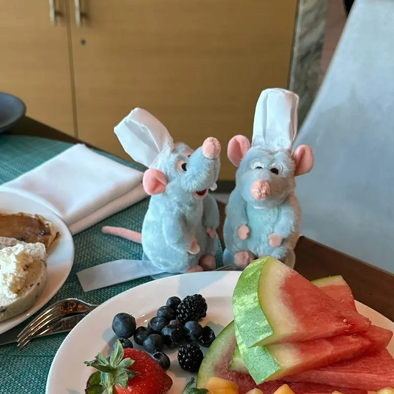 Kawaii Ratatouille Remy Chef Doll Plush Toys Anime Figure Disney Cooking Mouse Magnetic Sitting Shoulder Decoration Girl Gift