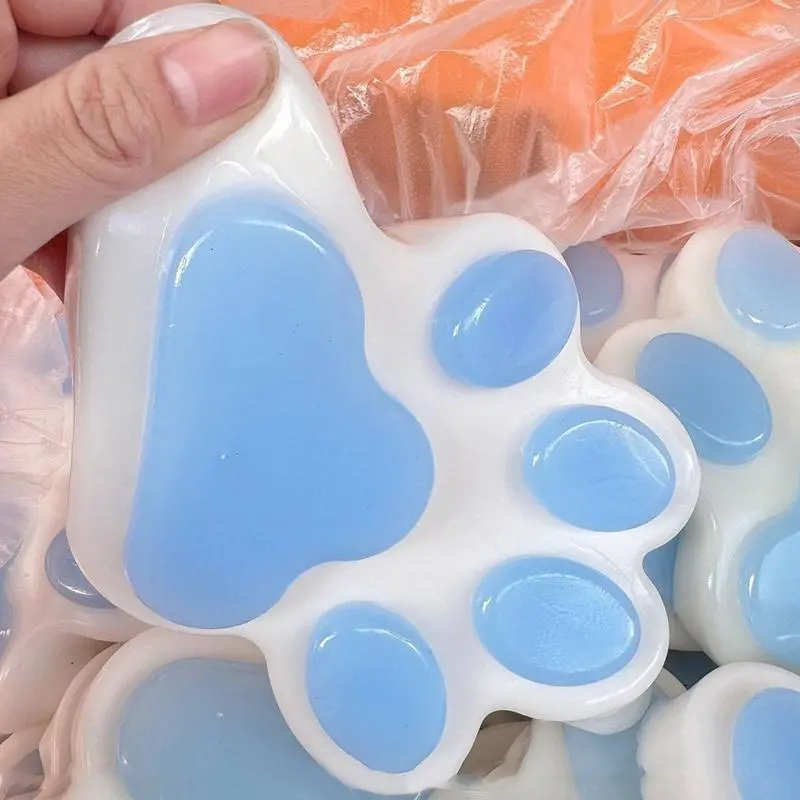 Cat Paw Squeeze Toy  Large Squeeze Cat Paw Toys Silicone PVC  Toys Sticky Soft Pinching  Decompressing Toy for Stress Relief