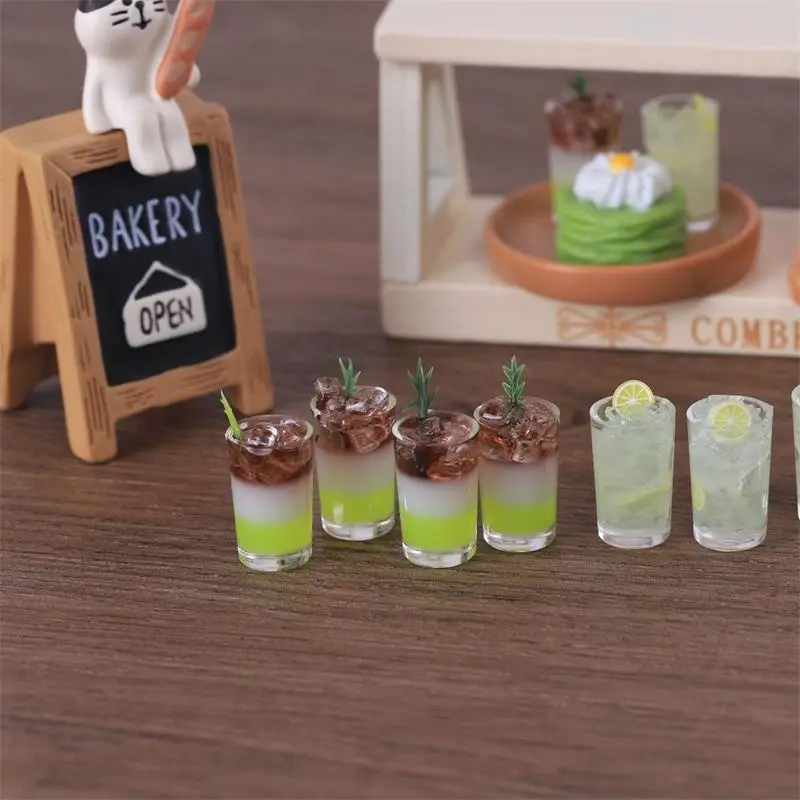 2 PCS/Set 1:12 Dollhouse Miniature Ice Cream Cups Doll House Kitchen Food Accessories Mini Milkshake Ice Cream Kitchen Toys