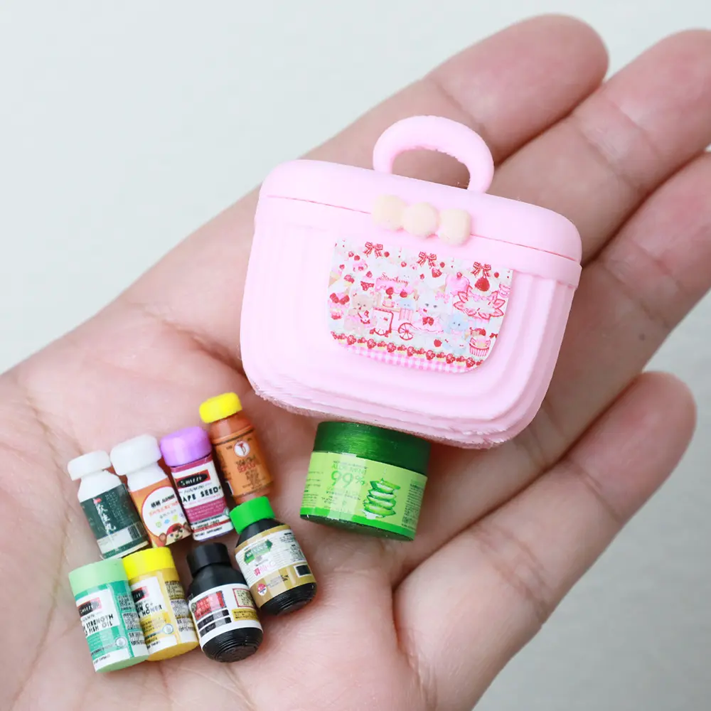 New Dollhouse Miniature Pill/Medicine box Simulation Mini Medicine Bottle Doll Accessories Toys